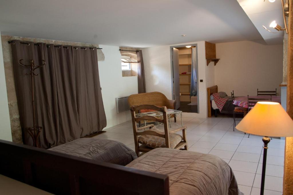 Chambres D'Hotes Les Pratges Figeac Δωμάτιο φωτογραφία